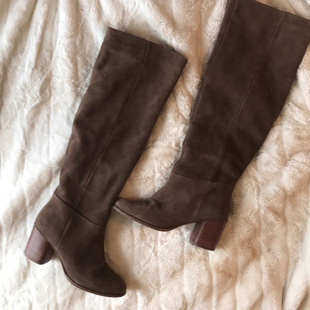 Steve Madden knee high boots size 9